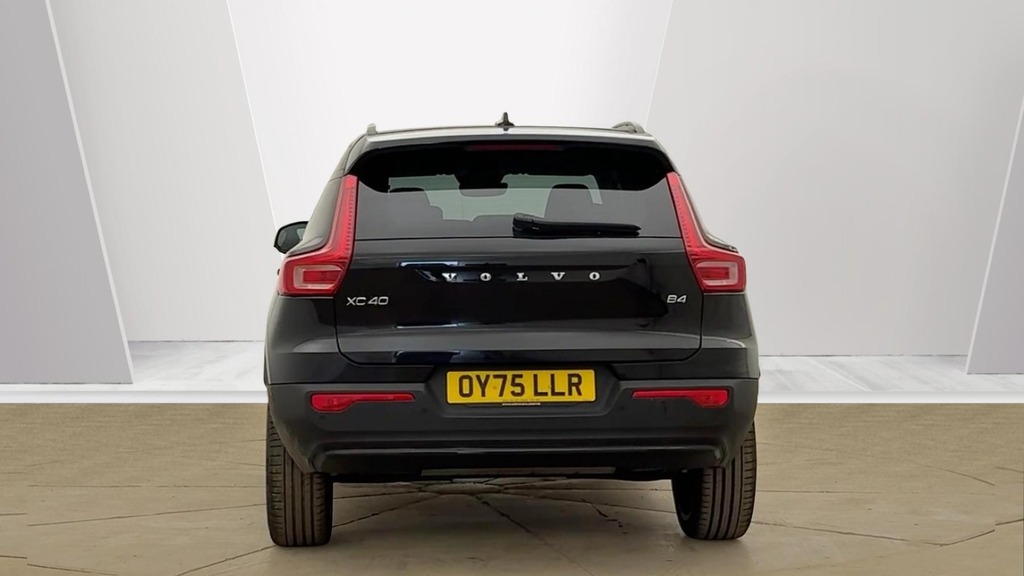 Volvo XC40 Ultra Dark Black #4