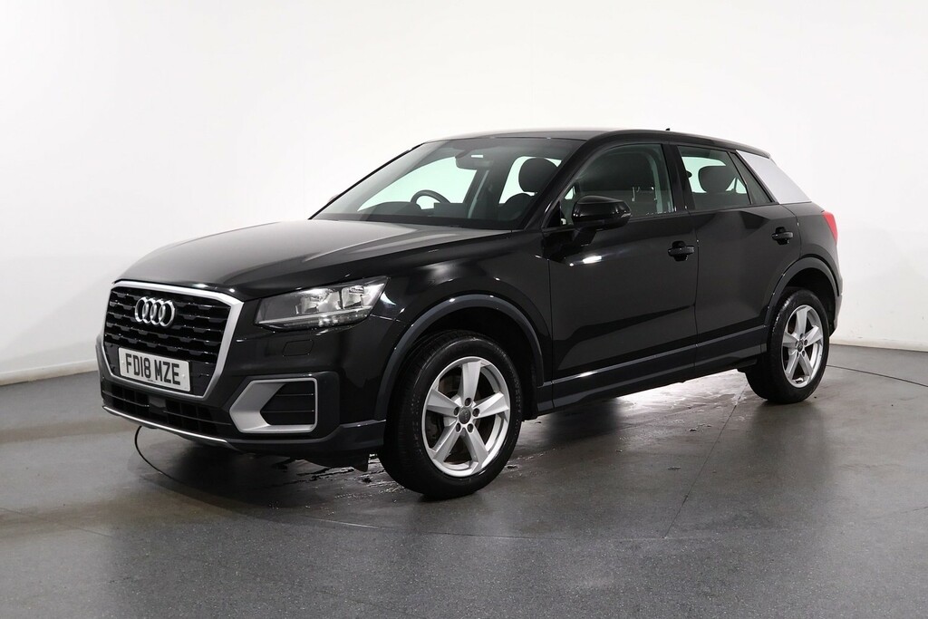 Audi Q2 1.0 Tfsi Sport FD18MZE Black #3