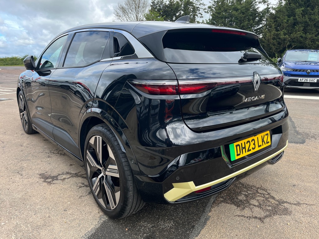Renault Megane E-Tech Launch Edition Black #5