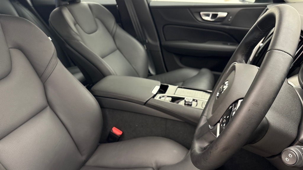 Volvo V60 Diesel #28
