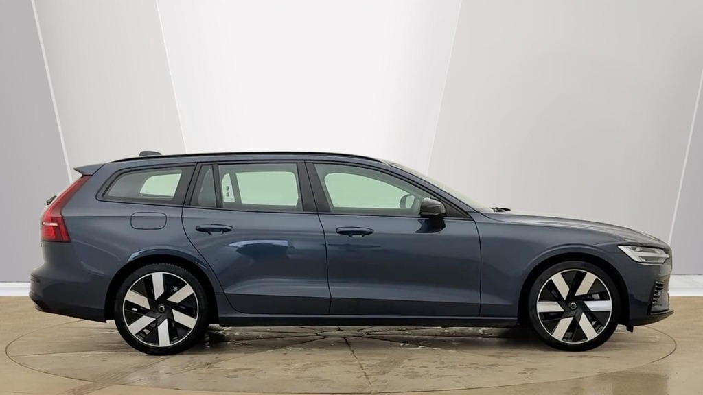 Volvo V60 Plus RO25GGK Blue #2
