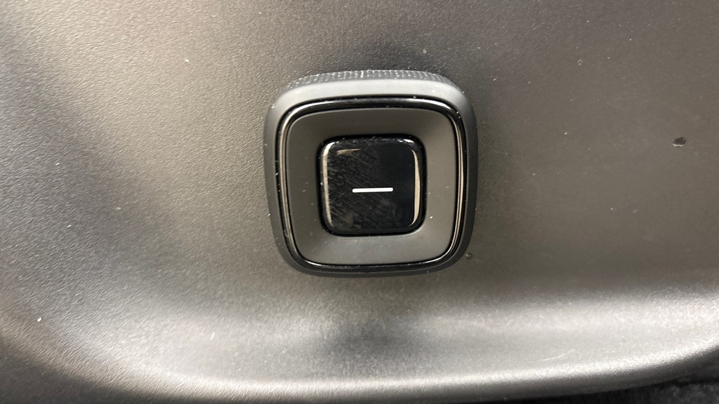 Volvo EX30 Core Single Motor Extended Range Heated Front Sea Grey #28