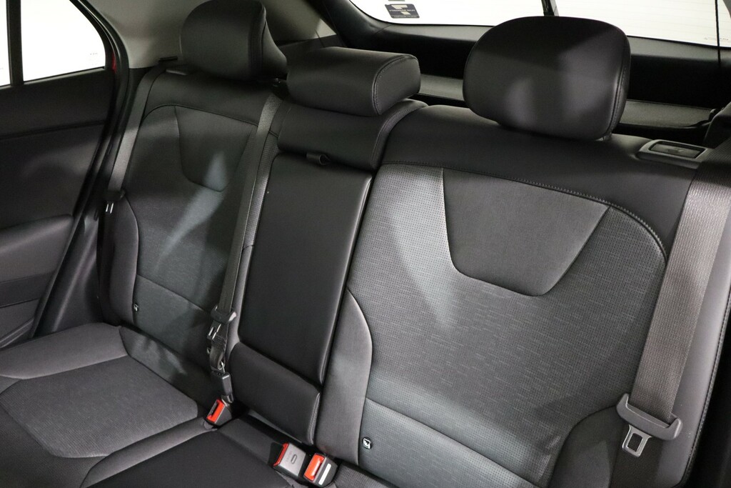 Kia Niro 4 Black #12