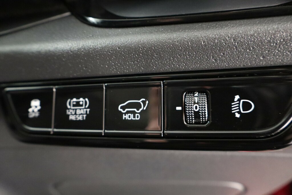 Kia Niro 4 Black #26