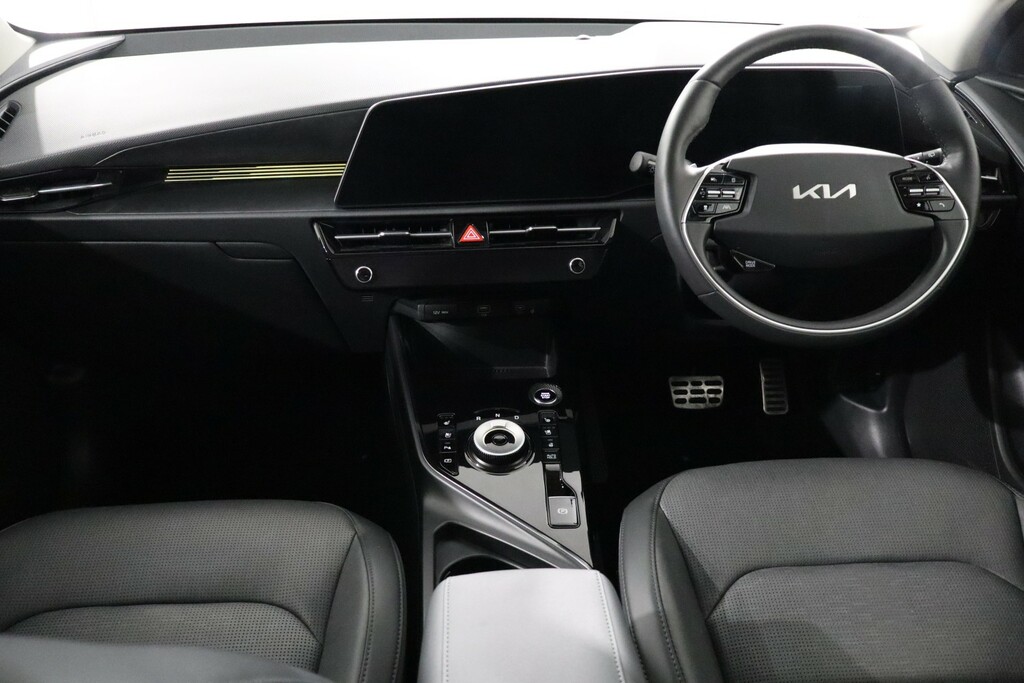Kia Niro 4 Black #11
