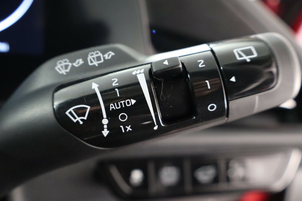 Kia Niro 4 Black #25