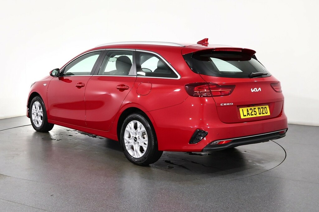 Kia Ceed 2 Red #5