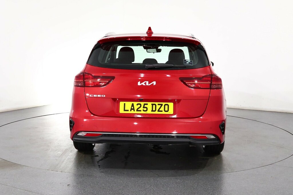 Kia Ceed 2 Red #6