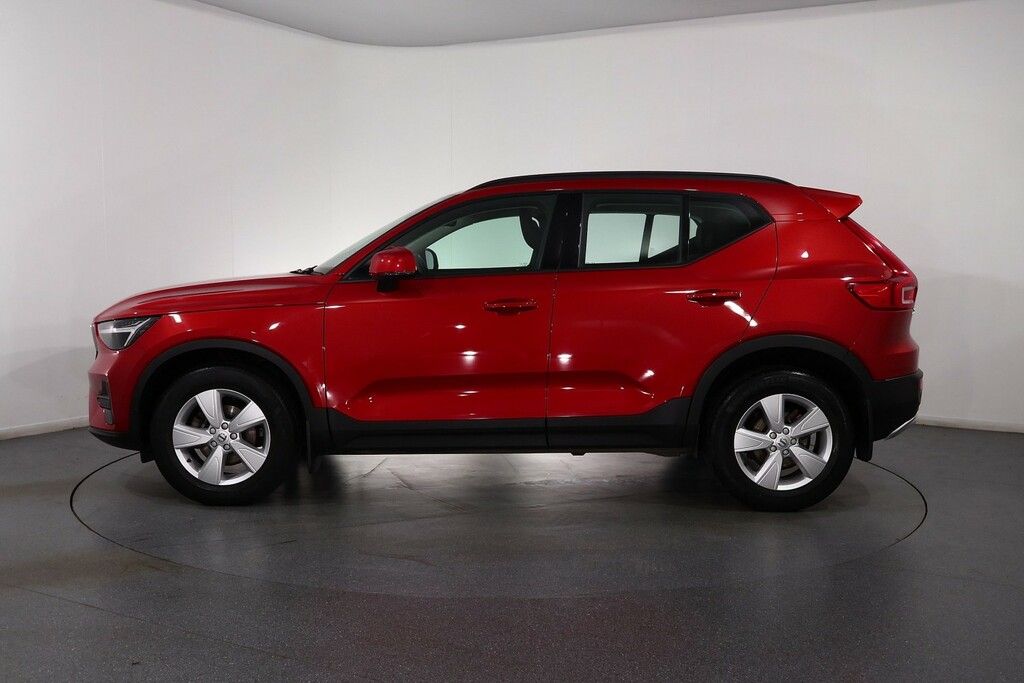Volvo XC40 Start Red #4