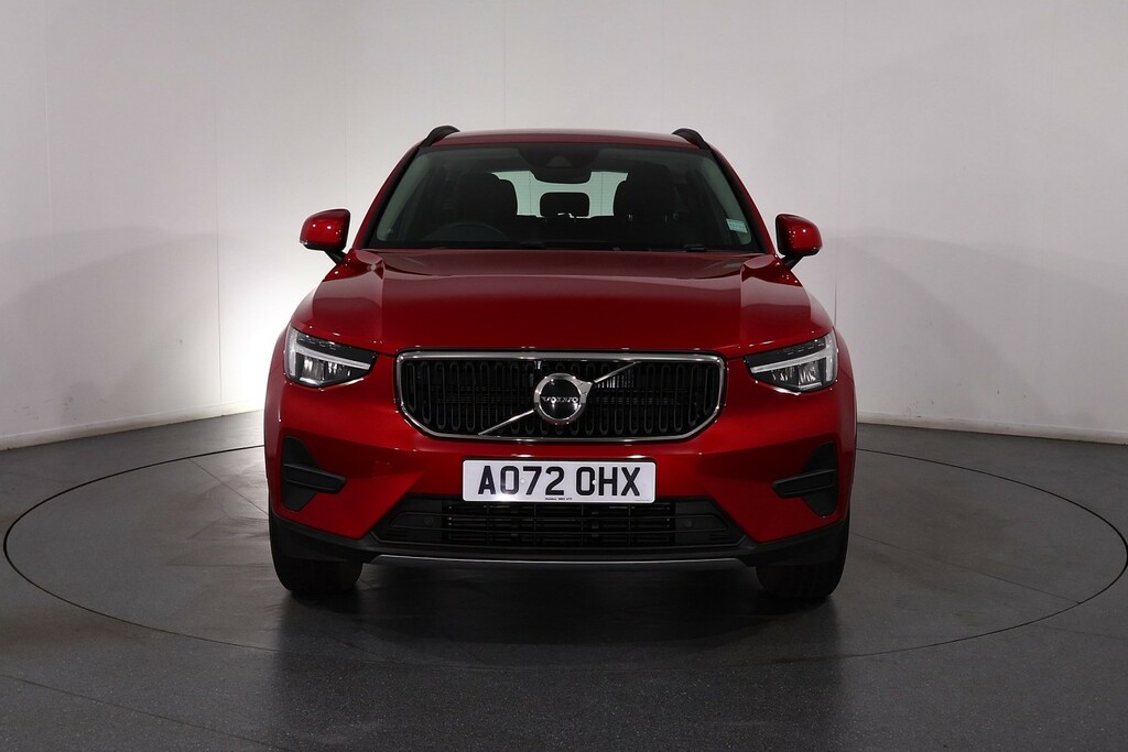 Volvo XC40 Start Red #2