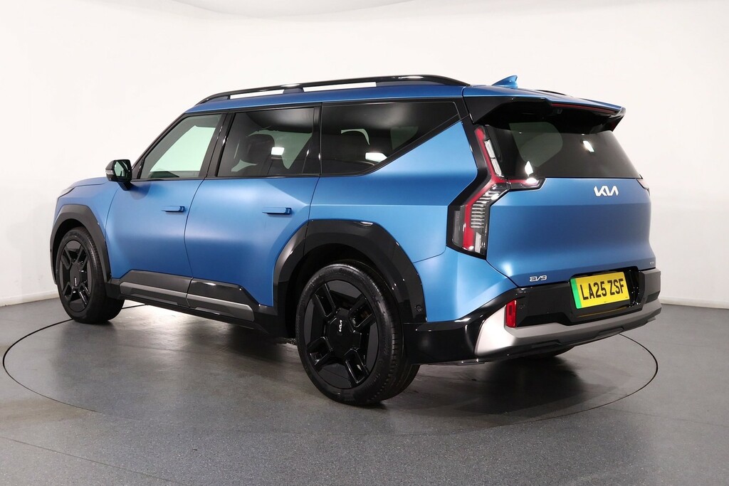 Kia EV9 282Kw Gt-line S 99.8Kwh 7St White #5