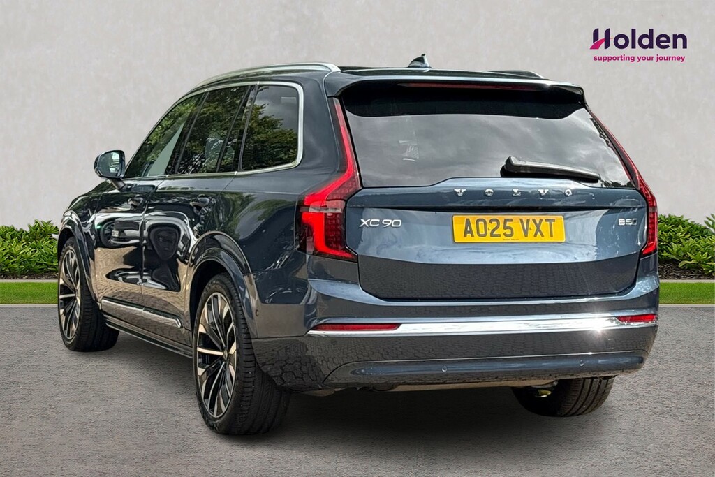 Volvo XC90 Ultra Bright Blue #3