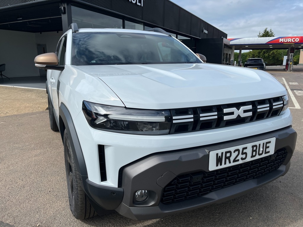 Dacia Duster Extreme White