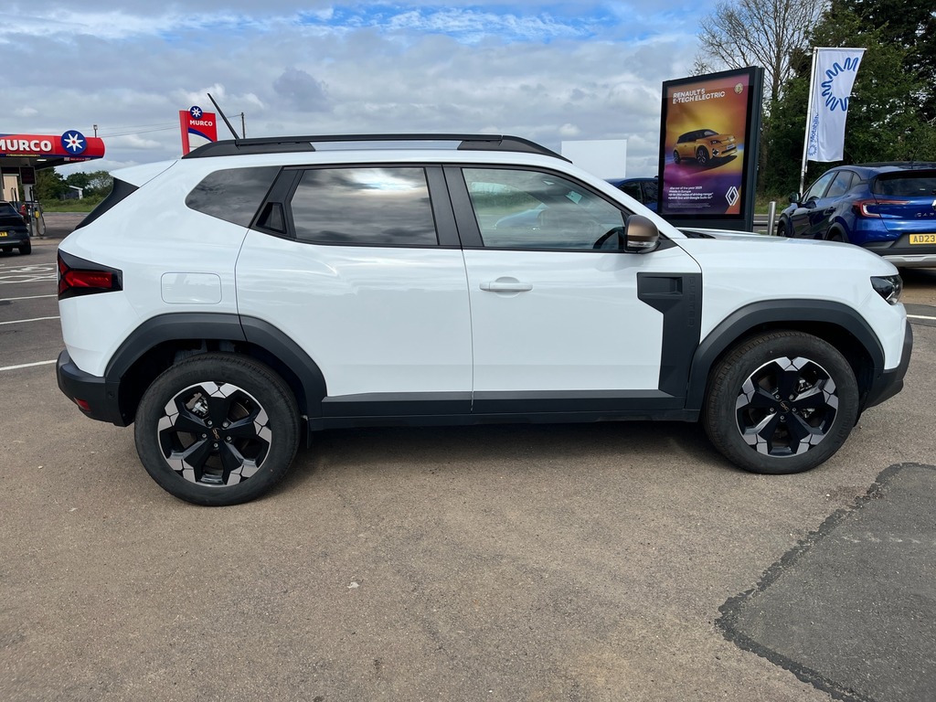 Dacia Duster Extreme White #4