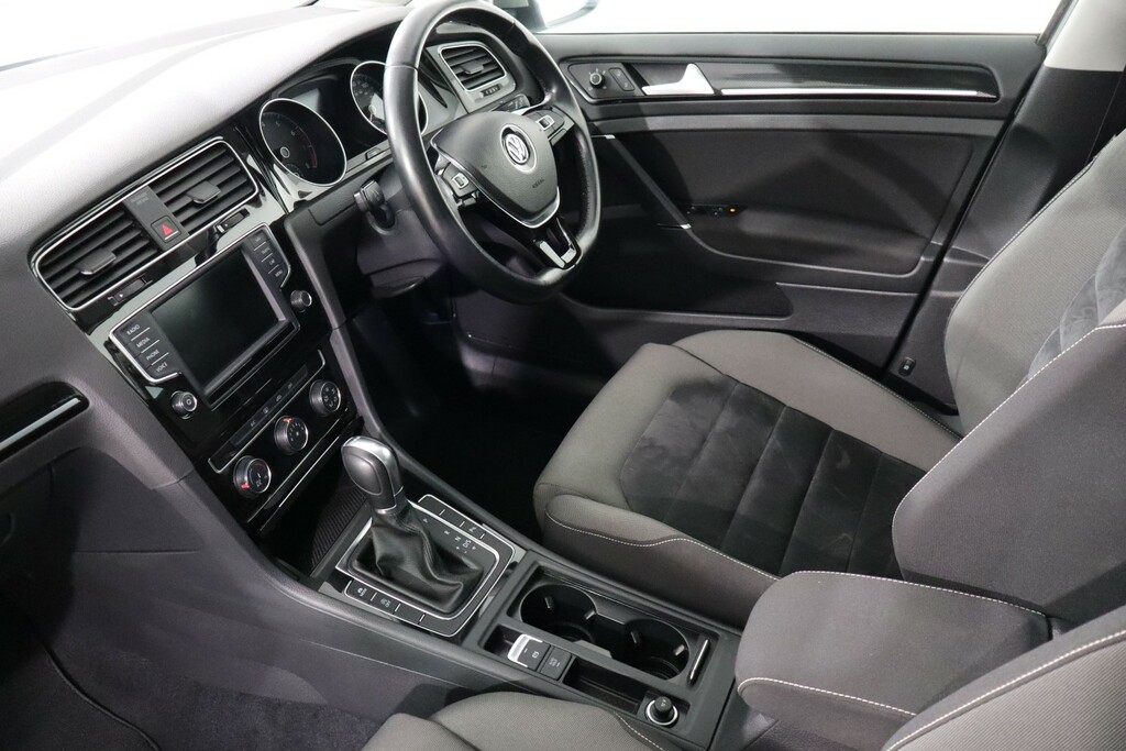 Volkswagen Golf  White #10