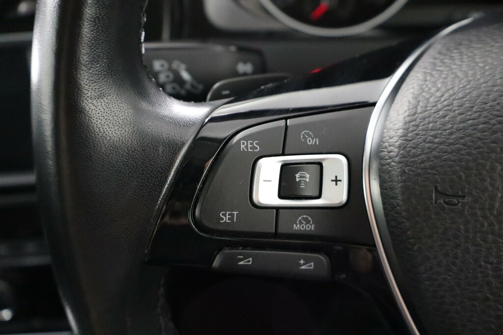 Volkswagen Golf  White #16