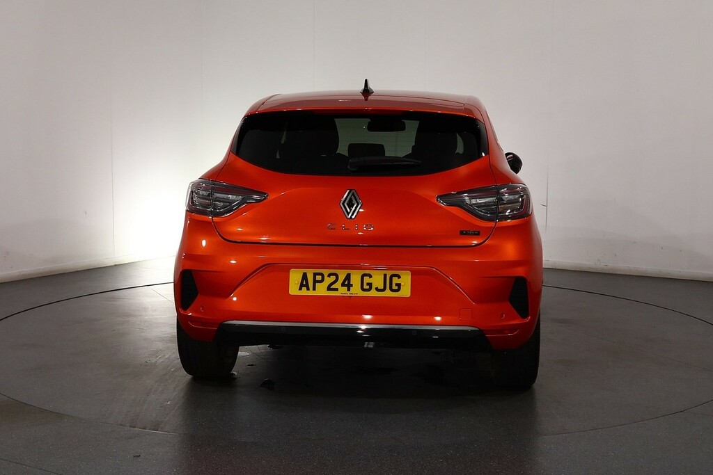 Renault Clio Techno Orange #6