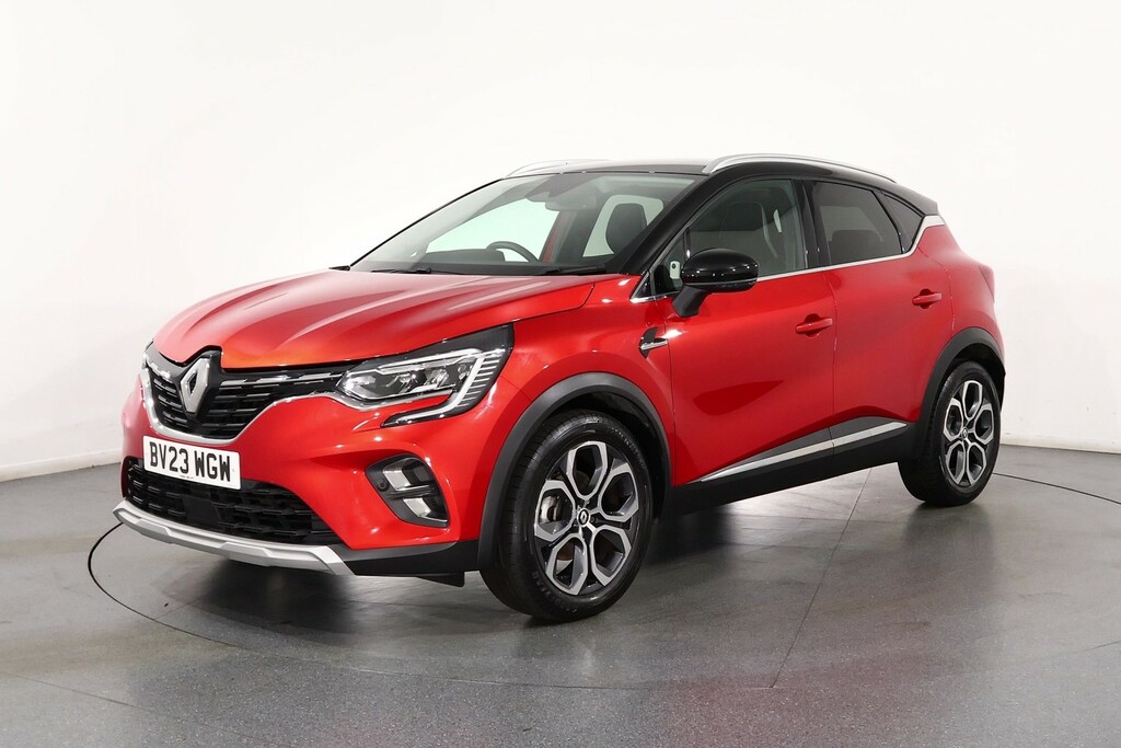 Renault Captur Techno Red #3