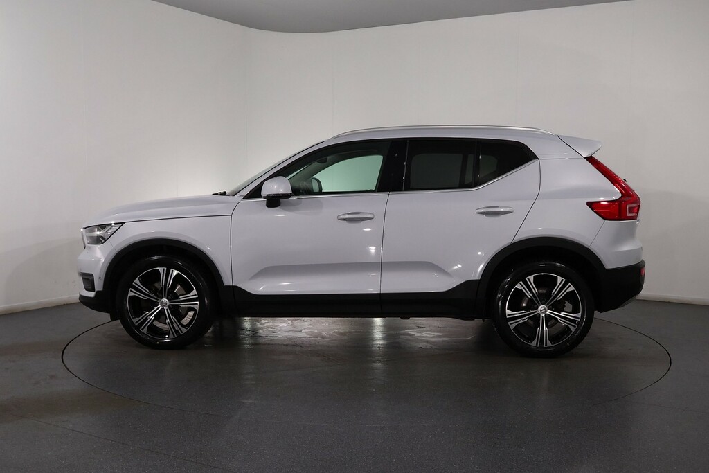 Volvo XC40 Inscription Pro Silver #4