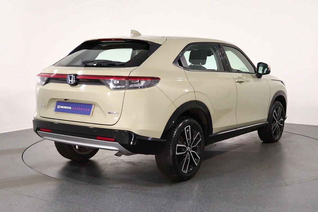 Honda Hr-V Advance Red #7
