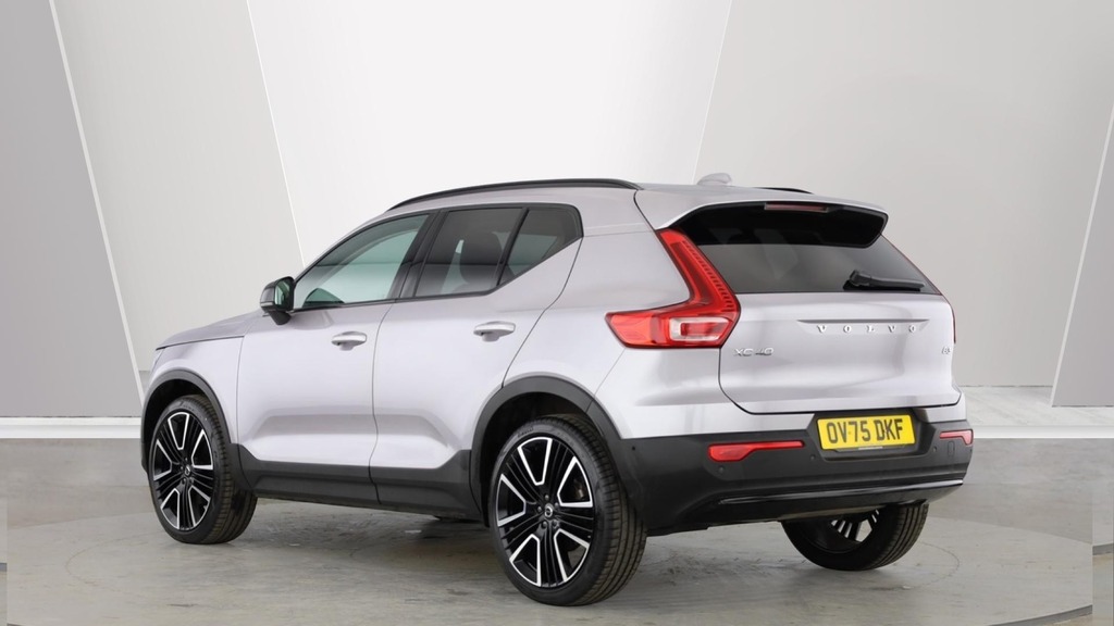 Volvo XC40 Ultra Dark Silver #3