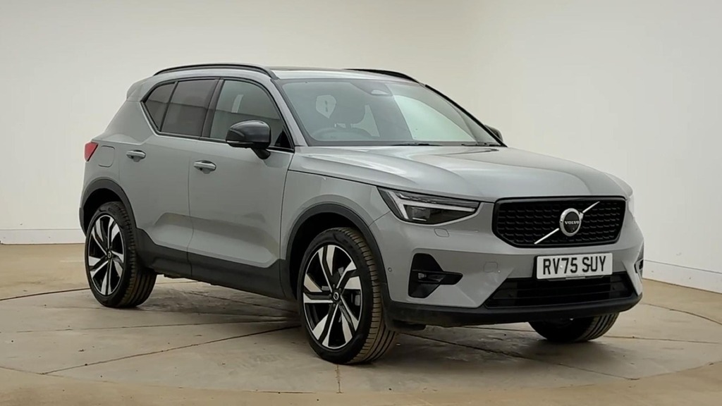 Volvo XC40 Ultra Dark Grey