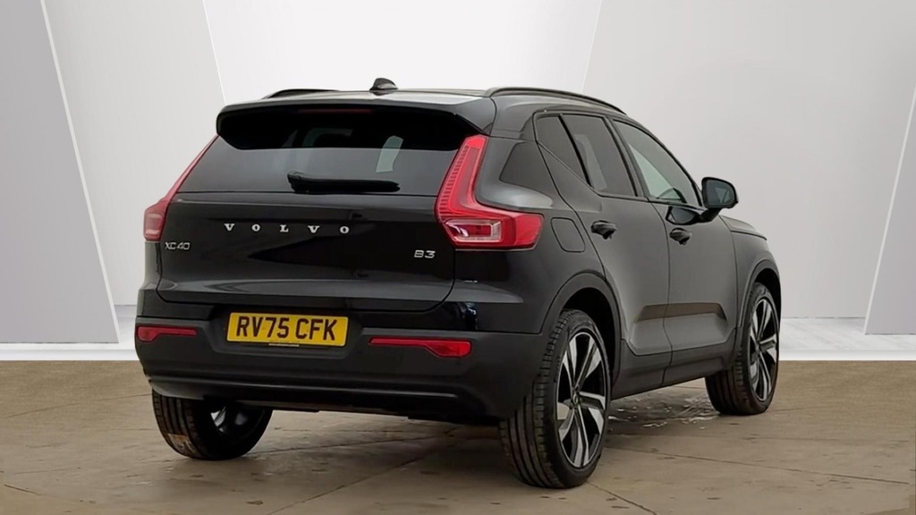 Volvo XC40 Ultra Dark Black #3