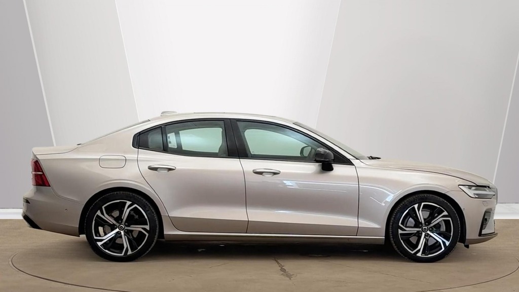 Volvo S60 Ultimate Gold #2