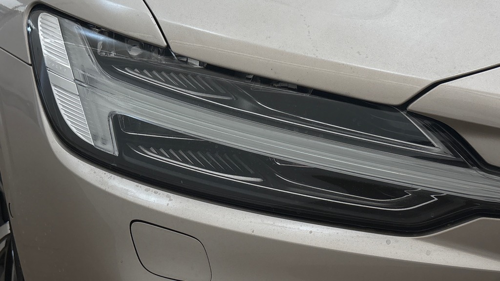 Volvo S60 Ultimate, B5 Mild Hybrid, Dark Grey #21