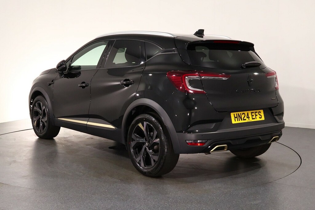 Renault Captur E-tech Engineered Black #5