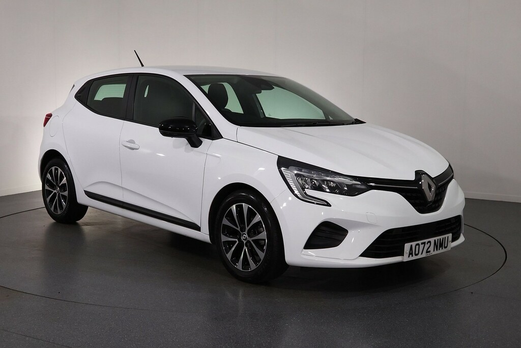 Renault Clio Evolution White