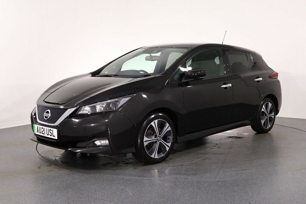 Nissan Leaf N-connecta Black #3