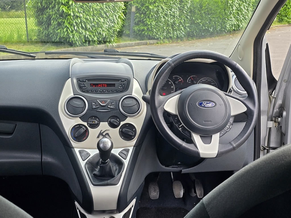 Ford KA 1.2 Zetec Euro 5 S S Yellow #10