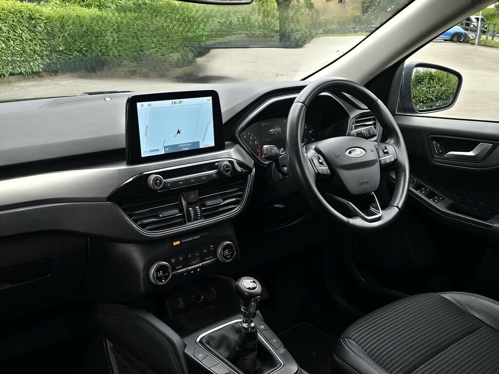 Ford Kuga T Ecoboost Titanium YB20UFV Blue #2
