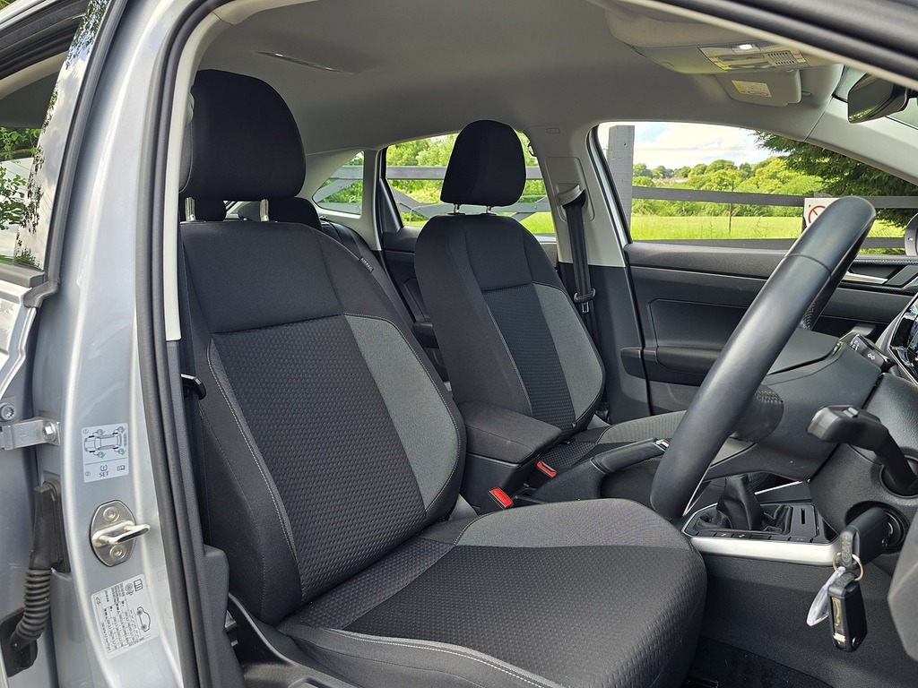 Volkswagen Taigo R-line Grey #10