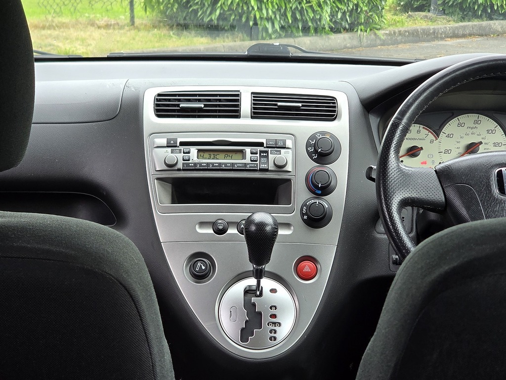 Honda Civic I-vtec Se Grey #6