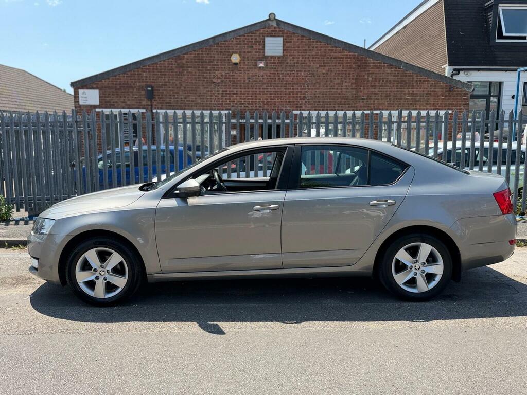 Skoda Octavia 1.2 Tsi Se Euro 6 Ss Beige #5