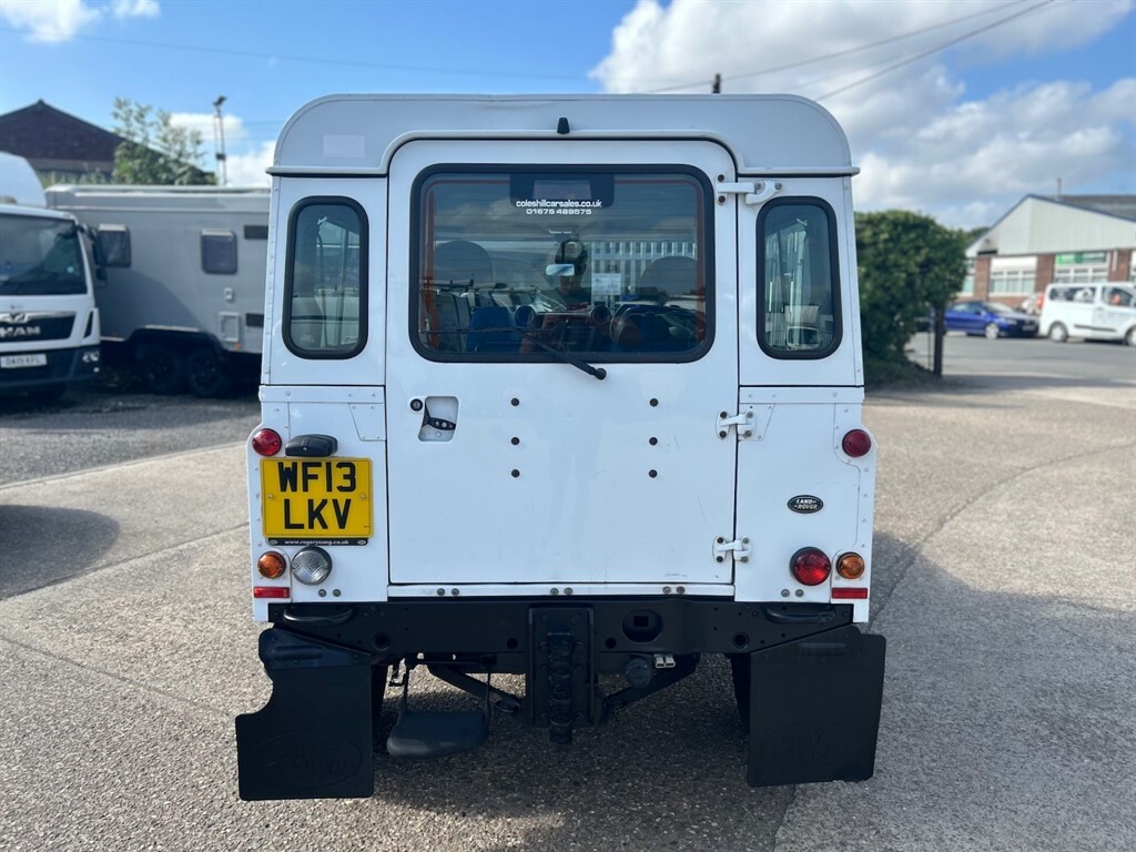 Land Rover Defender 2.2 Station Wagon Tdci 2.2 WF13LKV White #6