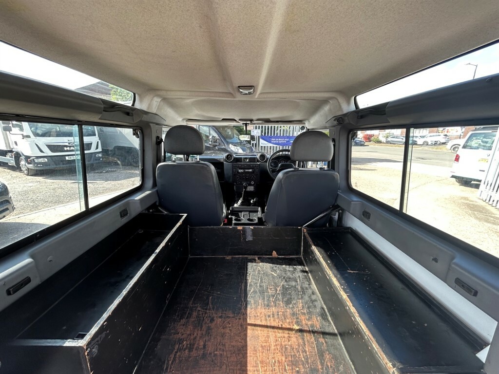 Land Rover Defender 2.2 Station Wagon Tdci 2.2 White #6