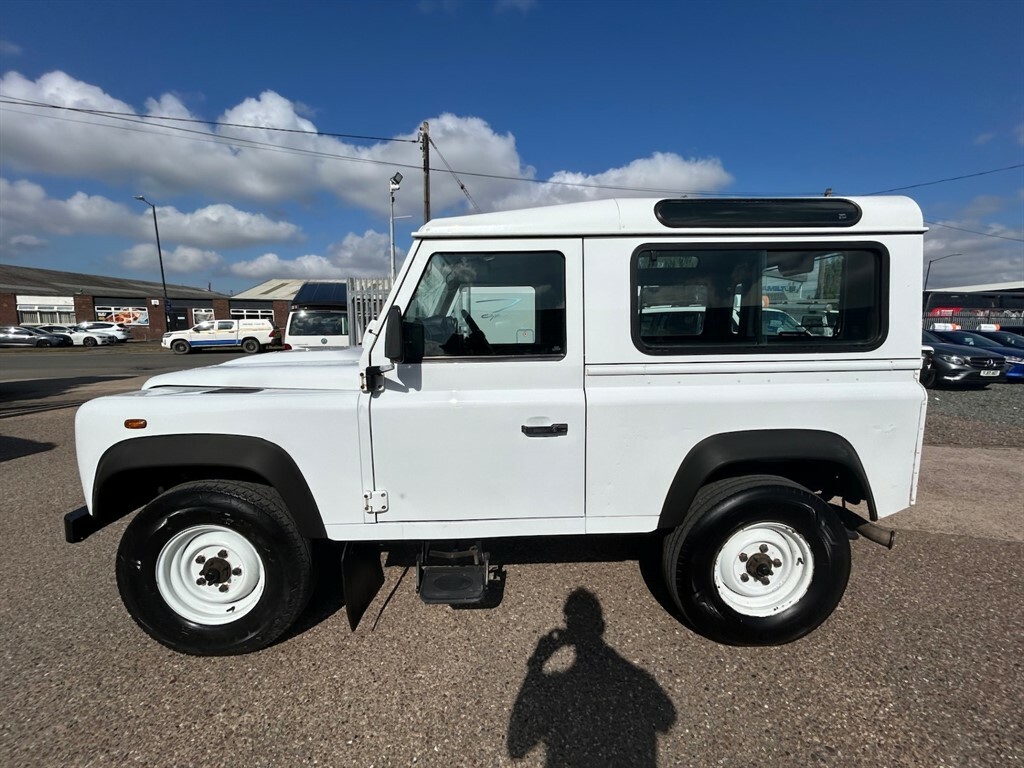 Land Rover Defender 2.2 Station Wagon Tdci 2.2 White #4
