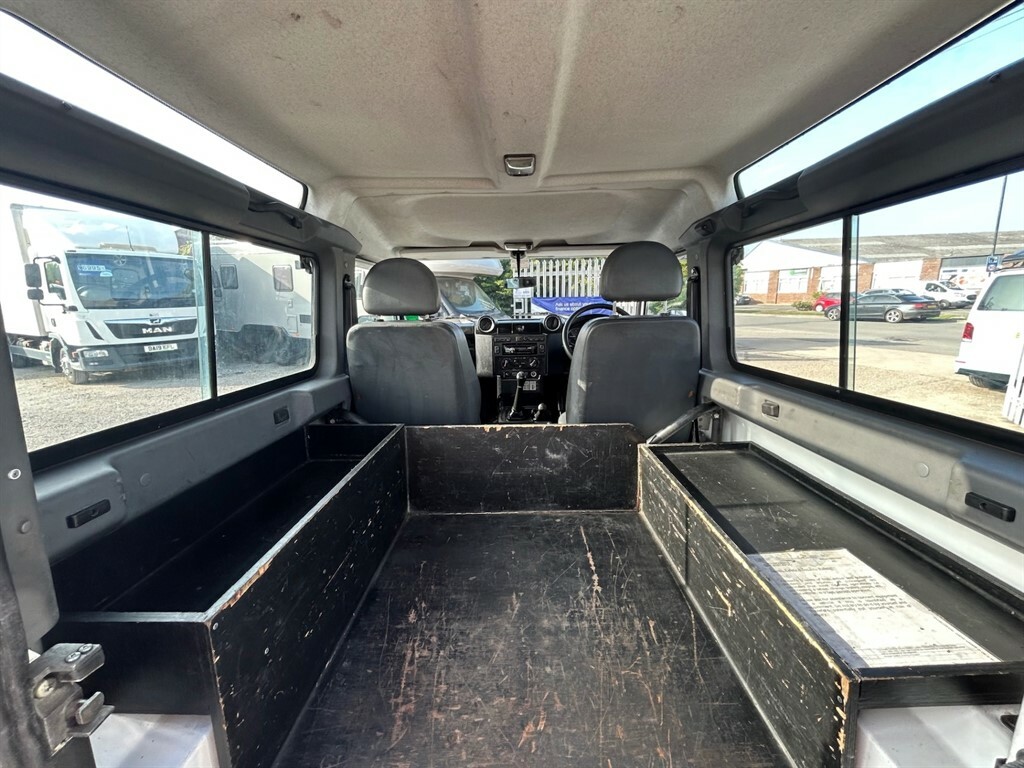 Land Rover Defender 2.2 Station Wagon Tdci 2.2 White #5