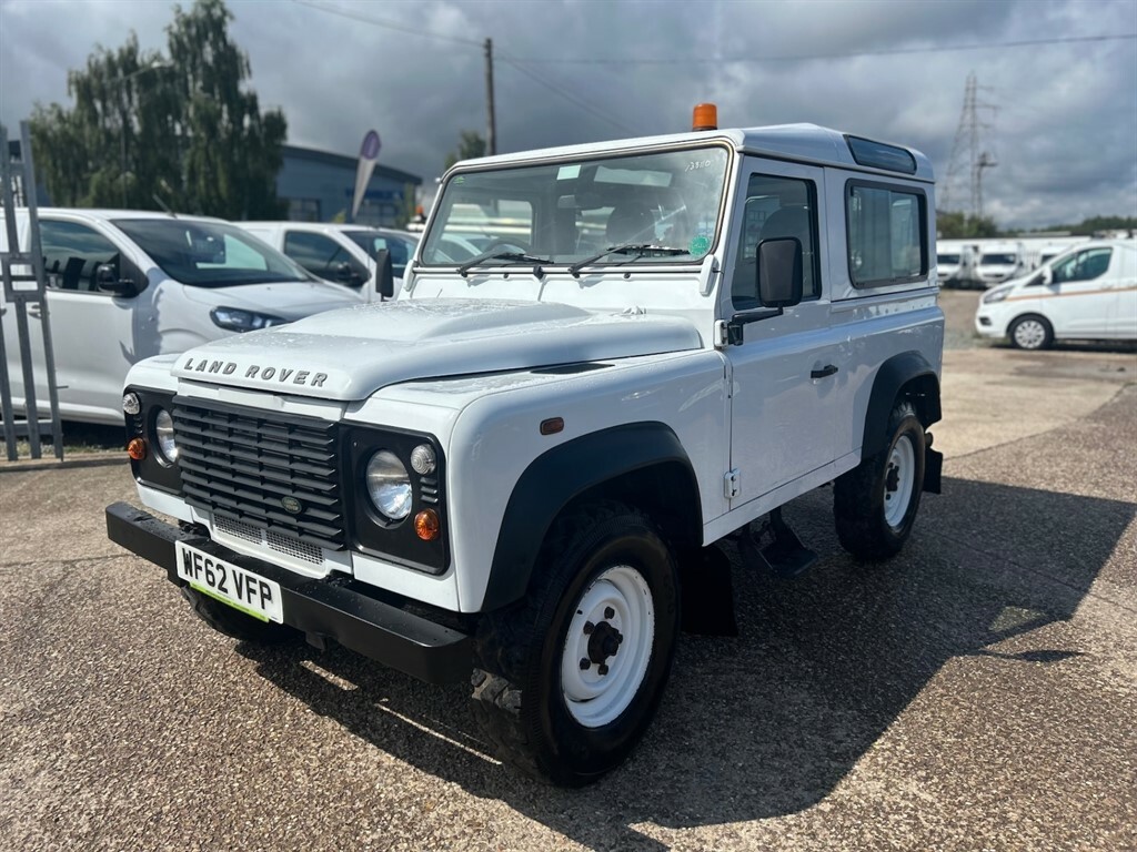 Land Rover Defender 2.2 Station Wagon Tdci 2.2 WF62VFP White #3