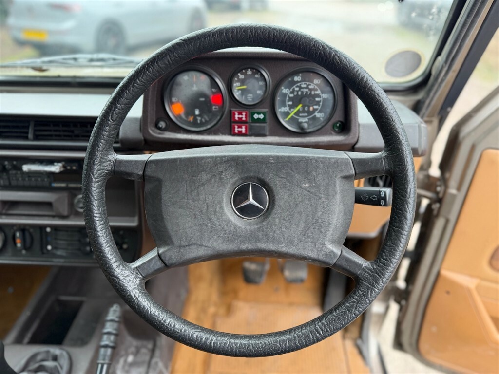 Mercedes-Benz G Class On Silver #11