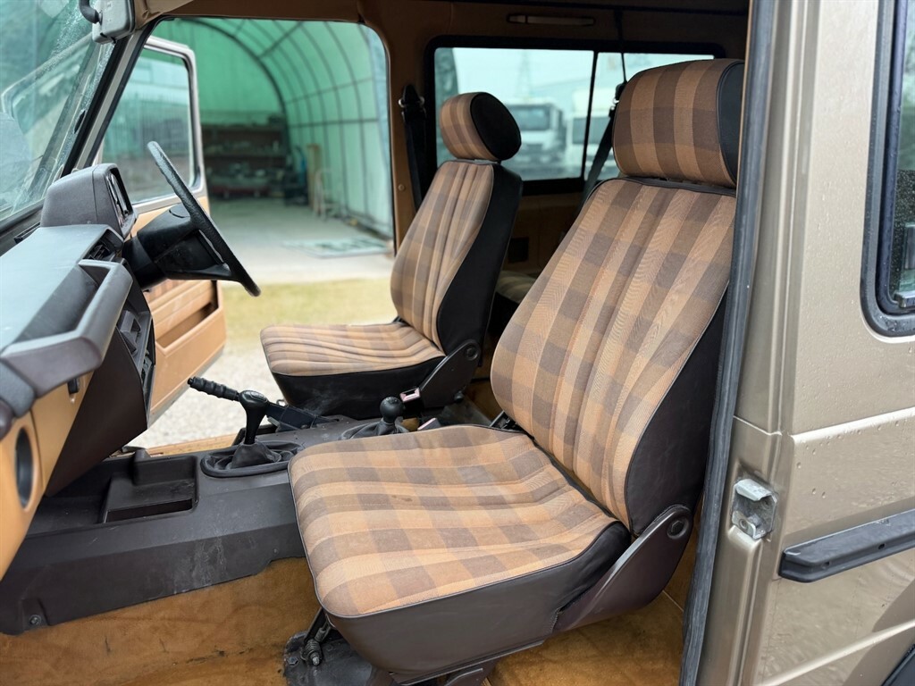 Mercedes-Benz G Class On Silver #16
