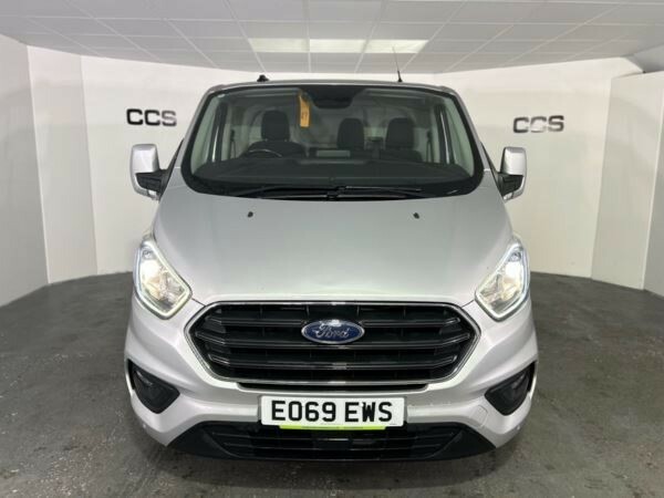 Ford Transit Custom 2.0 Ecoblue Low Roof Limited Van EO69EWS Silver #2