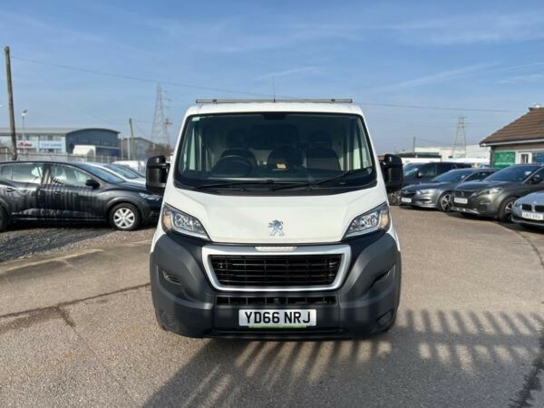 Peugeot Boxer 2.0 Bluehdi H1 Van White #2