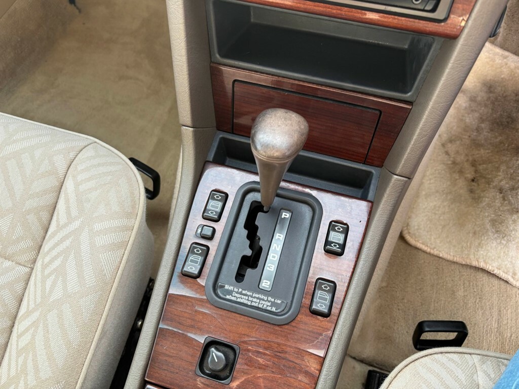 Mercedes-Benz C Class 2.0 C200 Elegance #19