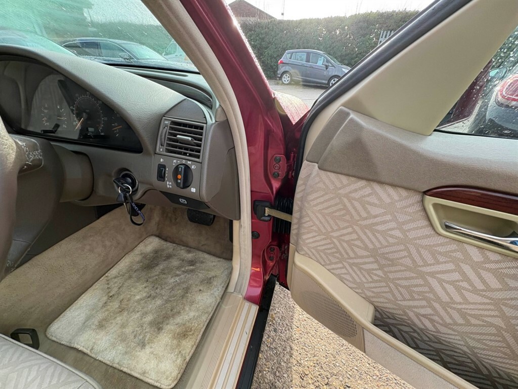 Mercedes-Benz C Class 2.0 C200 Elegance #22