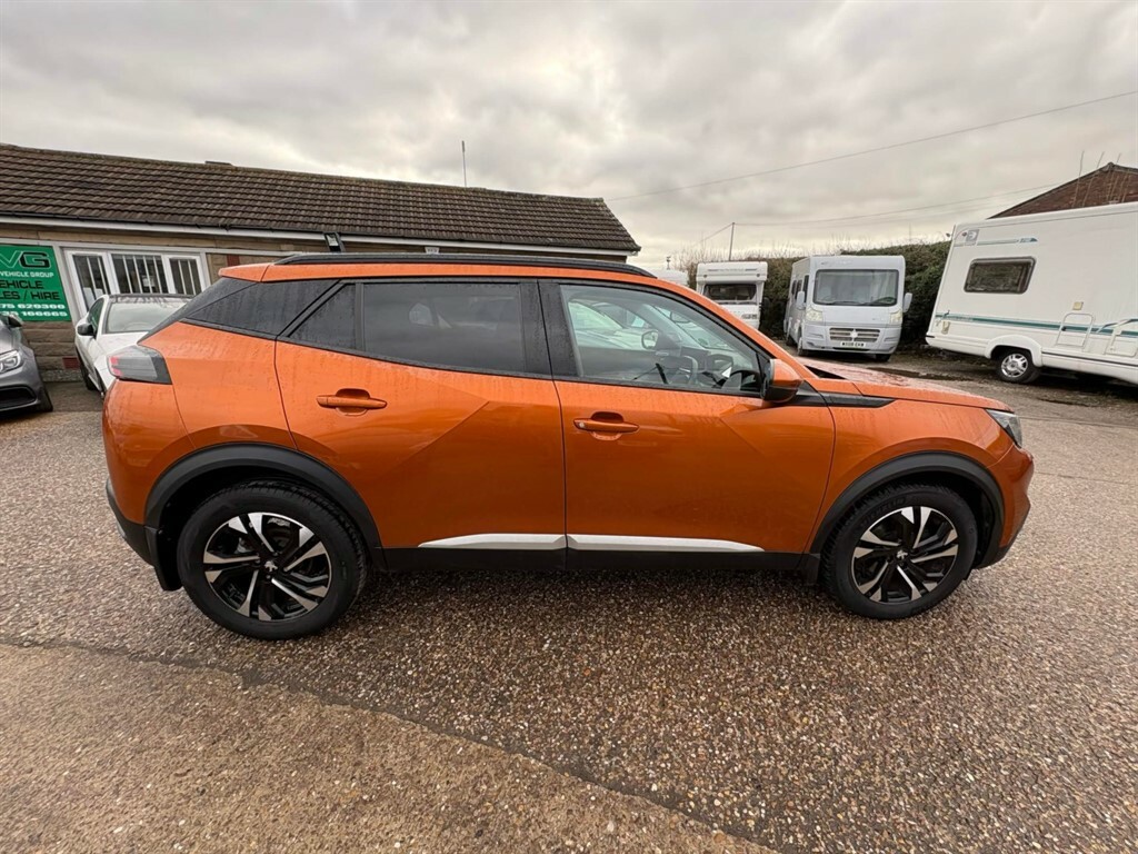 Peugeot 2008 1.5 Bluehdi 110 Allure Premium MW21VRF Orange #2