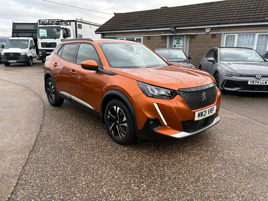 Peugeot 2008 1.5 Bluehdi 110 Allure Premium Orange